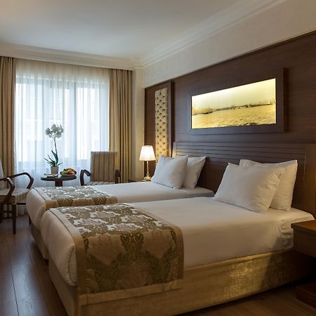 Hotel Yigitalp Стамбул Экстерьер фото